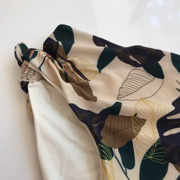 L*Space Bummin’ Bikini Bottoms Lotus Floral - Picture 7 of 12